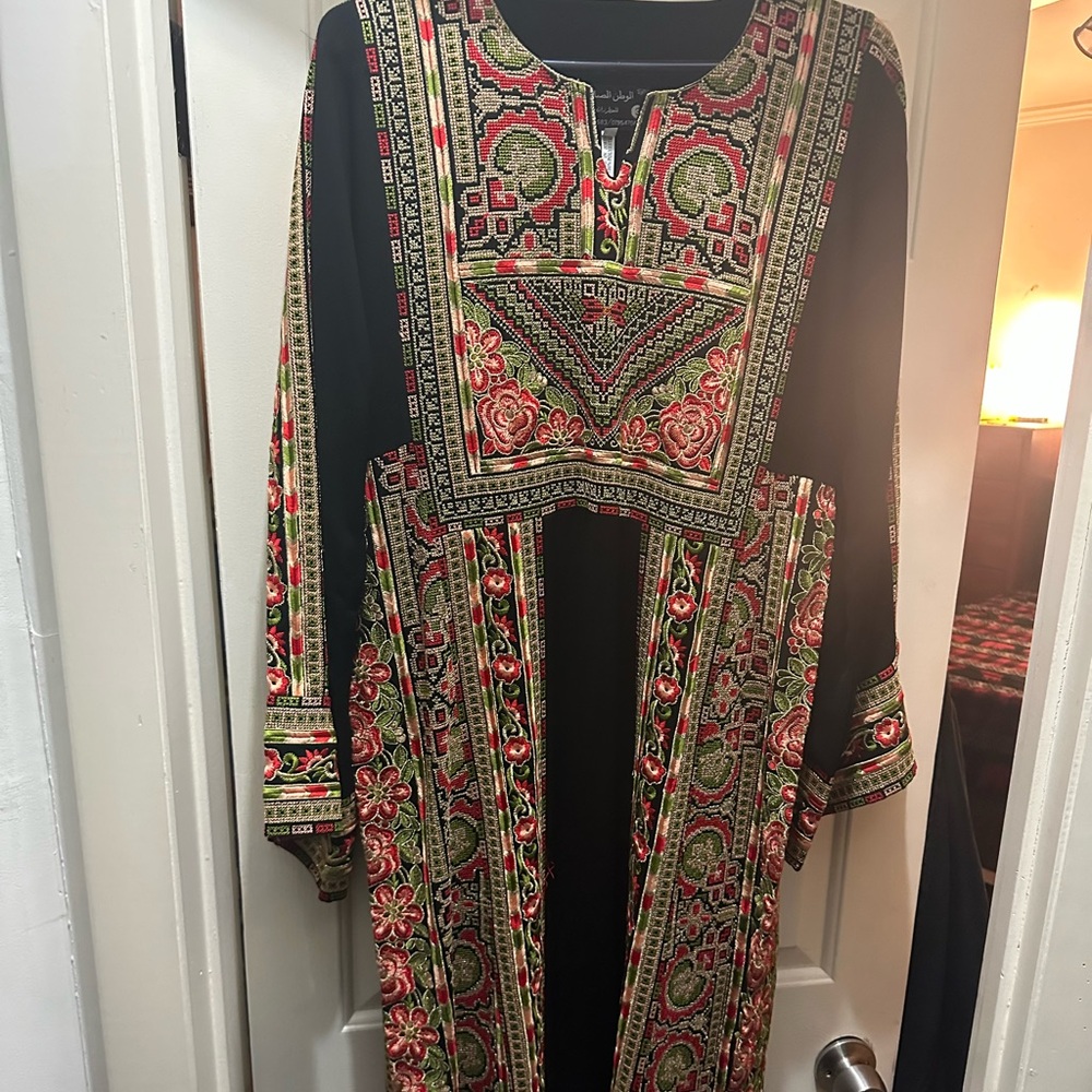 Palestinian traditional dress thob